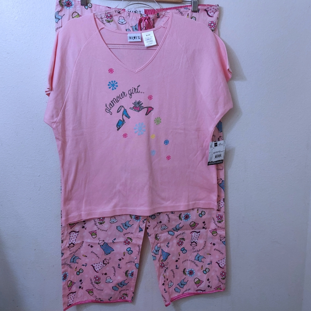 Mix It Pajama Set Pink "Glamour Girl" Print Top XL Bottom Medium